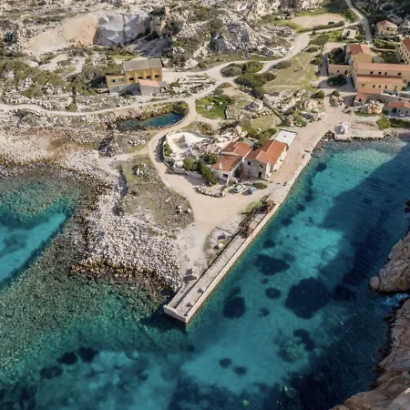 Appartamento Cala Francese - Sul Mare