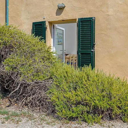 Appartamento Cala Francese - Sul Mare